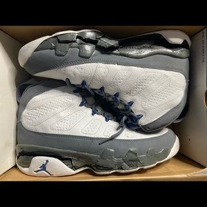 Jordan 9 Retro
French Blue (2002)
